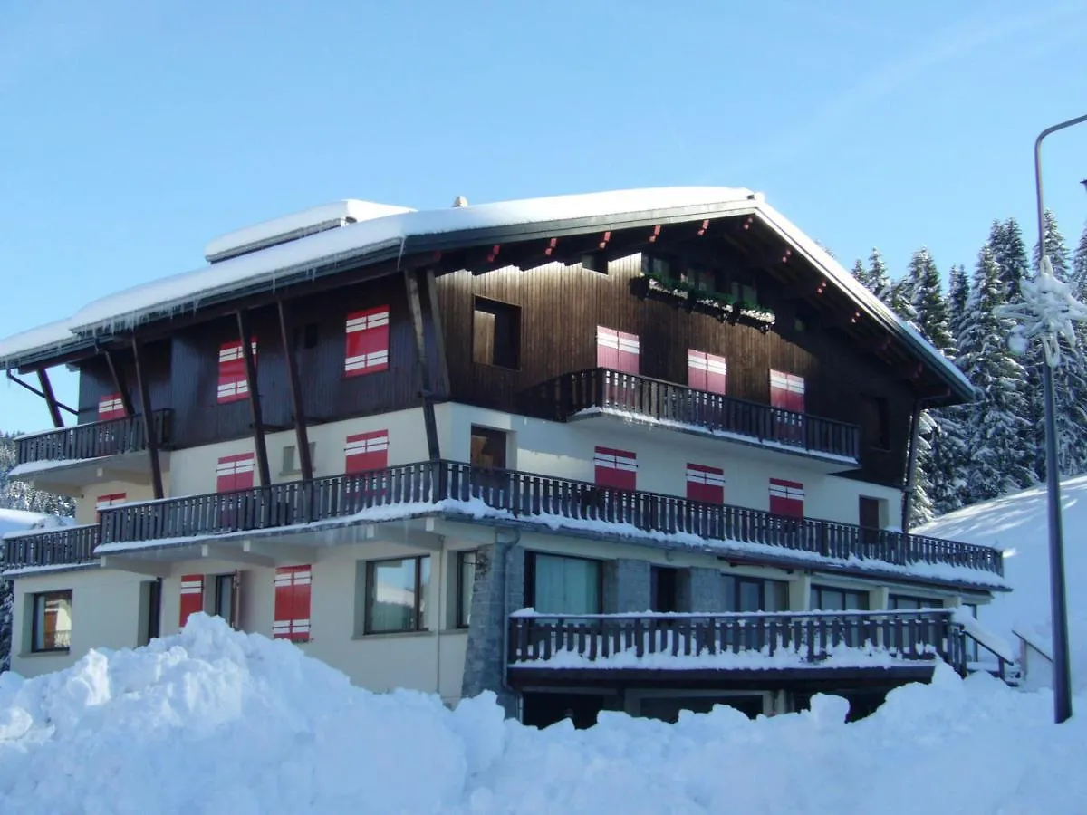 Appartement Cozy Aux Gets - Ski-In/Ski-Out, Proche Centre Et Commodites - Fr-1-623-214 Les Gets 0*,